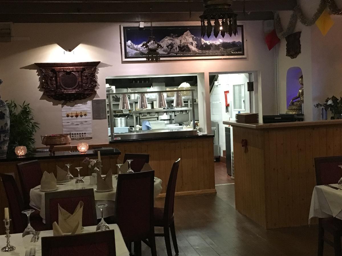 Lion And Fiddle Hotel Trowbridge Luaran gambar